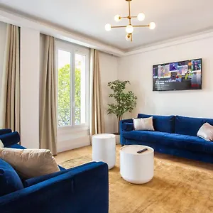 Appartement Cmg - Tour Eiffel Champs De Mars, Paris